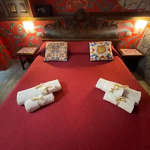 Sicula Folk Apartment